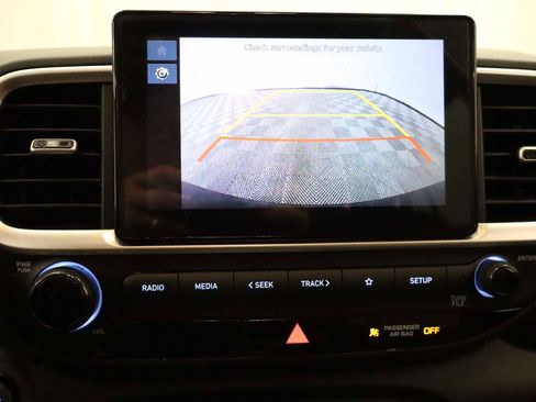 Used 2026 Hyundai Venue SEL FWD image 11