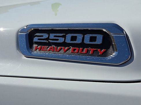 Used 2024 RAM 2500 Laramie image 18