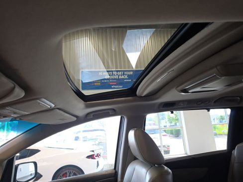 Used 2011 Honda Odyssey EX-L image 16