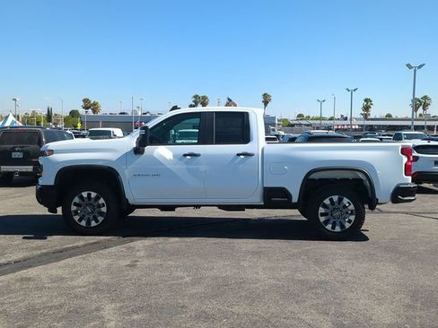 New 2026 Chevrolet Silverado 2500 Custom w/ Custom Convenience Package RWD image 5