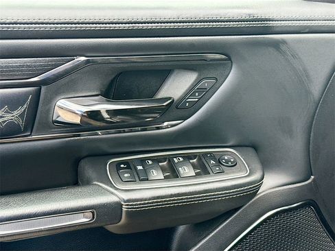 Used 2023 RAM 1500 Limited w/ Body Color Bumper Group image 19