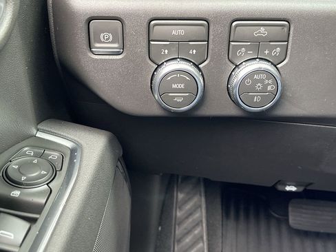 New 2026 GMC Sierra 1500 Elevation AWD/4WD image 18