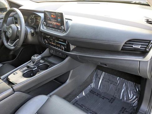 Used 2021 Nissan Rogue SL FWD image 21