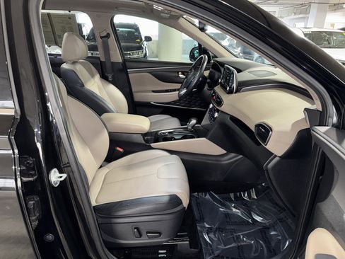 Used 2019 Hyundai Santa Fe FWD image 10