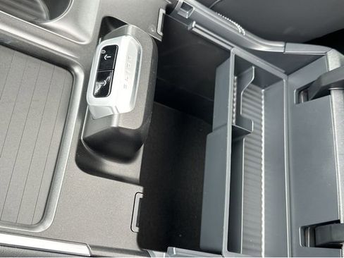 New 2026 Ford Expedition Platinum w/ Stealth Performance Package AWD/4WD image 34