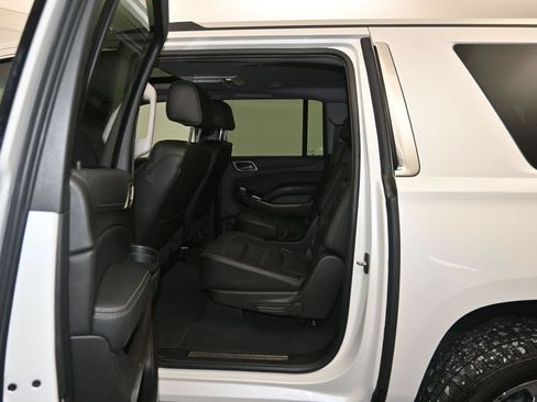 Used 2019 GMC Yukon XL Denali w/ Denali Ultimate Package AWD/4WD image 24