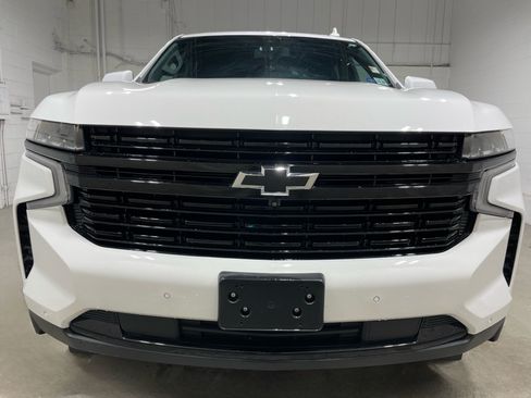 Used 2023 Chevrolet Tahoe RST w/ Sport Performance Package AWD/4WD image 2