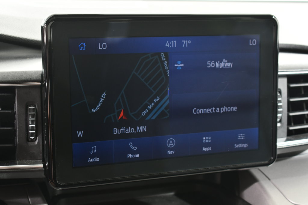 Used 2023 Ford Explorer XLT w/ Equipment Group 202A AWD/4WD image 29
