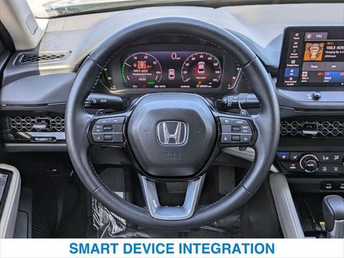 Used 2024 Honda Accord Touring image 15