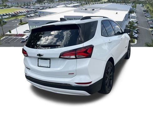 Used 2022 Chevrolet Equinox RS FWD image 27