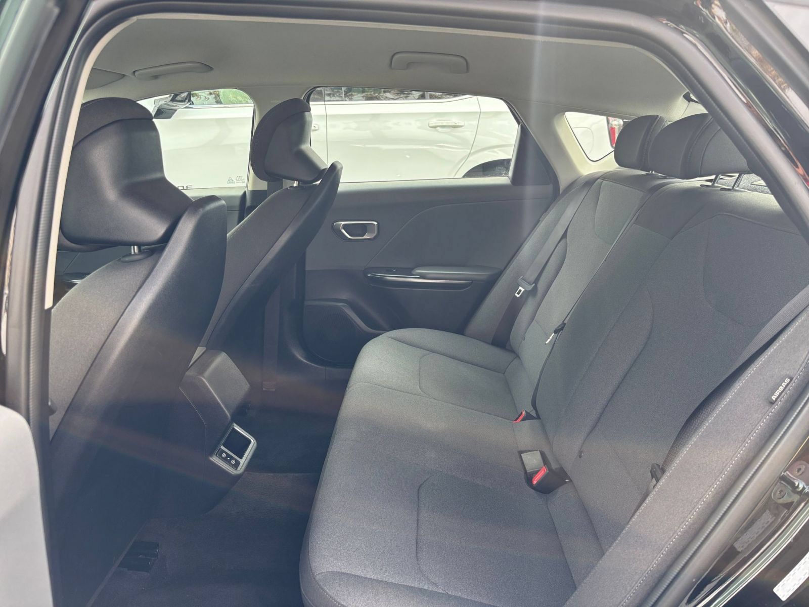 Used 2025 Hyundai Sonata SEL FWD image 25