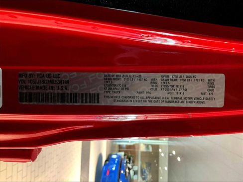 Used 2021 Jeep Gladiator Rubicon AWD/4WD image 38