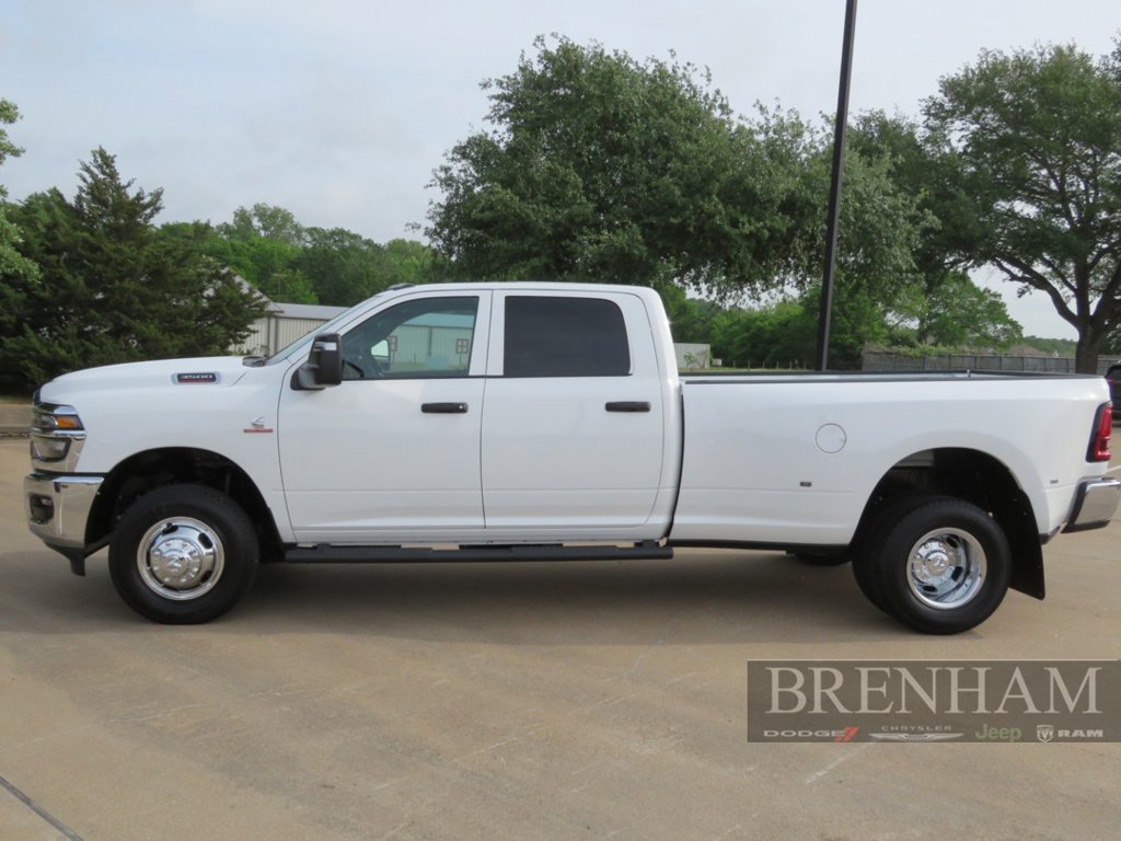 Used 2026 RAM 3500 Tradesman AWD/4WD image 7