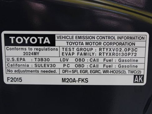 Used 2024 Toyota Corolla SE w/ SE Premium Package FWD image 49