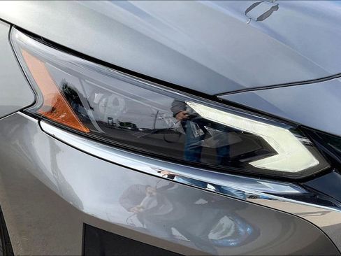 Used 2025 Nissan Altima 2.5 SV image 29