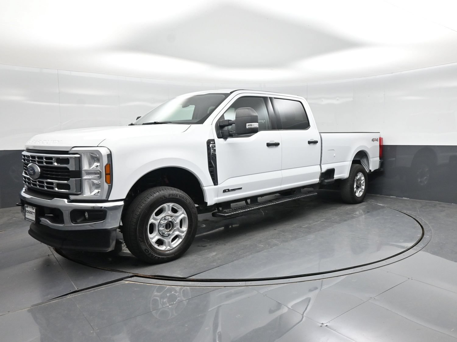 Used 2025 Ford F350 XLT AWD/4WD image 1