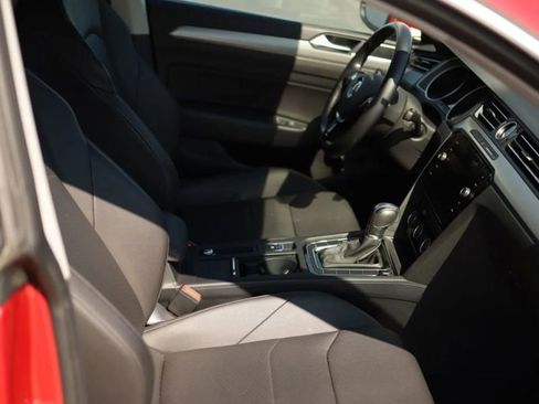 Used 2019 Volkswagen Arteon SE image 43