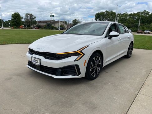 New 2026 Kia K5 EX FWD image 2