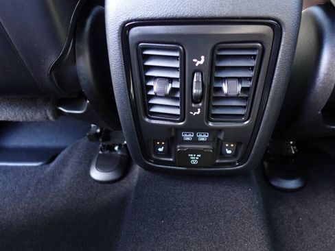 Used 2024 Dodge Durango R/T w/ Blacktop Package AWD/4WD image 42
