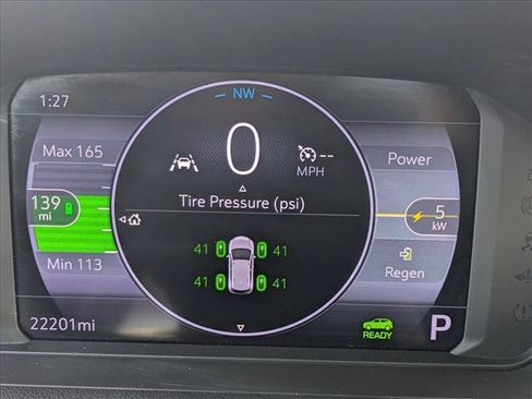 Used 2023 Chevrolet Bolt EUV LT w/ Driver Confidence Package FWD image 11