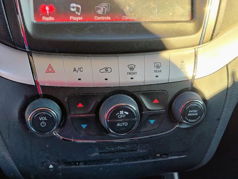 Used 2017 Dodge Journey GT w/ Driver Convenience Group image 4