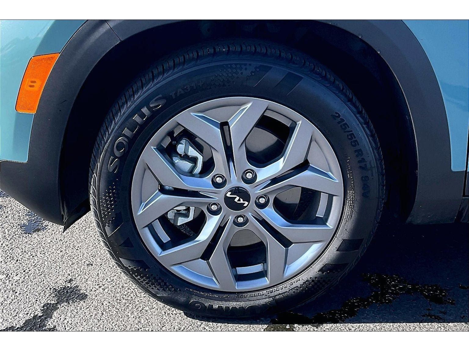 Used 2024 Kia Seltos S AWD/4WD image 10