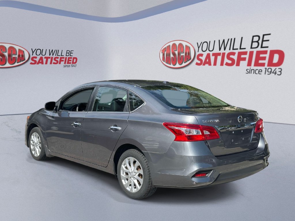 Used 2017 Nissan Sentra SV w/ Style Package FWD image 4