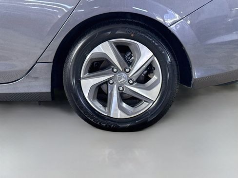 Used 2019 Honda Insight EX image 37
