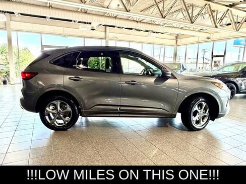 Used 2024 Ford Escape ST-Line w/ Tech Pack #1 image 10