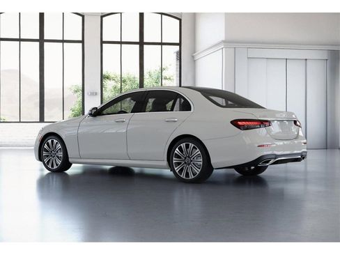 Certified 2023 Mercedes-Benz E 450 4MATIC Sedan image 31