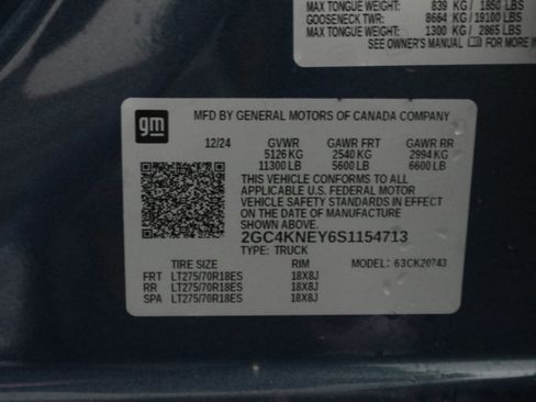 Used 2025 Chevrolet Silverado 2500 LT w/ Safety Package AWD/4WD image 38