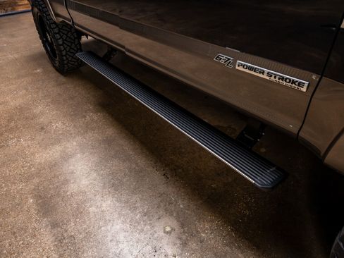 Used 2022 Ford F250 King Ranch w/ King Ranch Ultimate Package AWD/4WD image 13