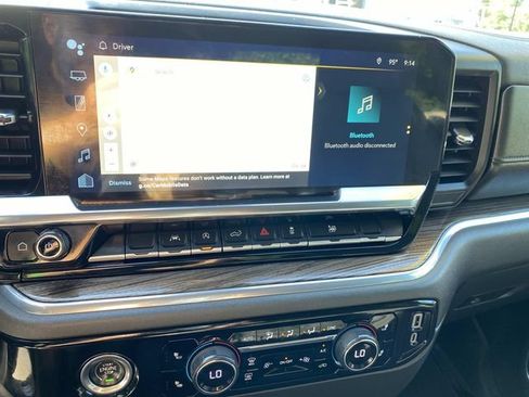 Used 2023 Chevrolet Silverado 1500 LT w/ Protection Package AWD/4WD image 10