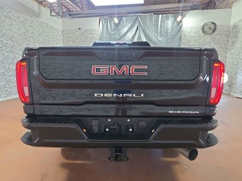 Used 2021 GMC Sierra 3500 Denali w/ Denali Black Diamond Edition AWD/4WD image 5