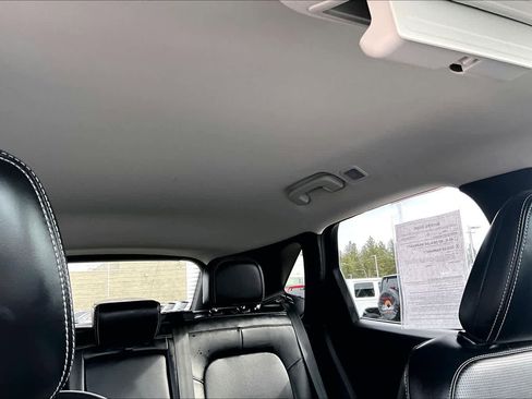 Used 2024 Ford Escape Platinum image 30