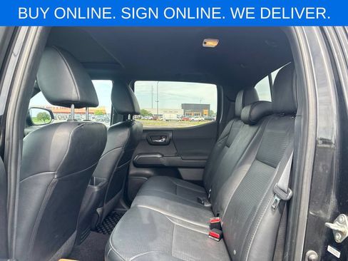 Used 2021 Toyota Tacoma 4x4 Double Cab image 11