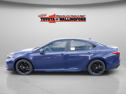 New 2026 Toyota Camry SE w/ Convenience Package FWD image 2