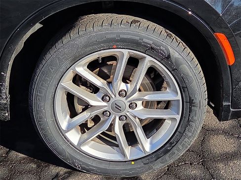 Used 2024 Dodge Durango GT image 8