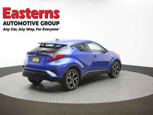 Used 2021 Toyota C-HR XLE image 40