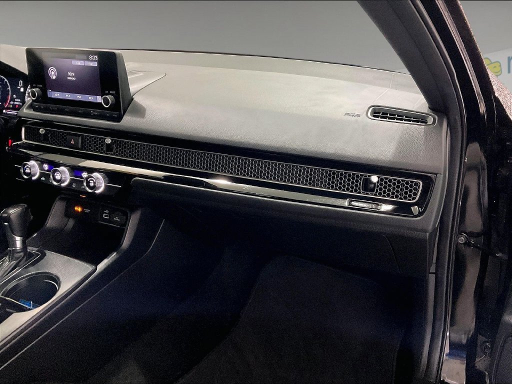 Used 2023 Honda Civic Sport image 13