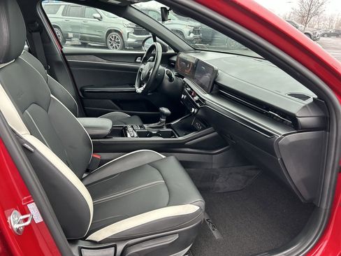 Used 2025 Kia K5 GT-Line w/ GT-Line Premium Package image 11