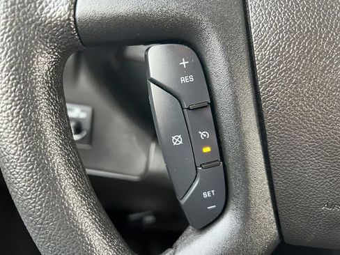 Used 2024 Chevrolet Express 2500 w/ Driver Convenience Package image 20