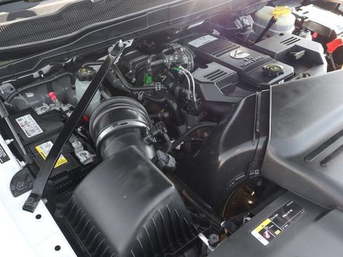 Used 2021 RAM 3500 Laramie AWD/4WD image 11