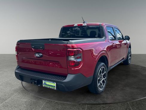 Used 2025 Ford Maverick Lariat w/ 4K Tow Package AWD/4WD image 10