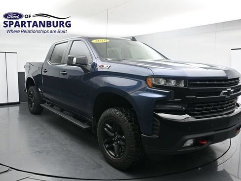 Used 2021 Chevrolet Silverado 1500 LT Trail Boss w/ Convenience Package II AWD/4WD image 1