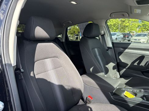 Used 2024 Honda Civic LX image 28