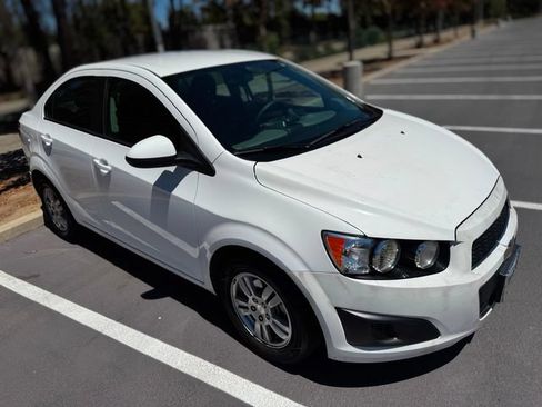 Used 2015 Chevrolet Sonic LT FWD image 19