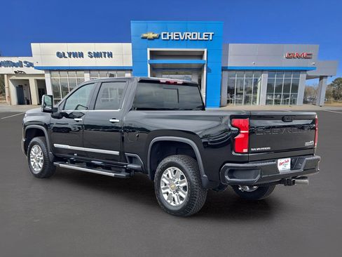 New 2025 Chevrolet Silverado 2500 High Country w/ Technology Package image 11