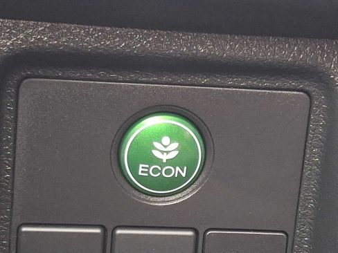 Certified 2019 Honda HR-V LX image 24