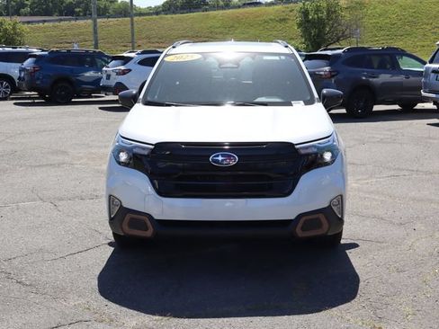 Used 2025 Subaru Forester Sport w/ Popular Package #1 AWD/4WD image 31